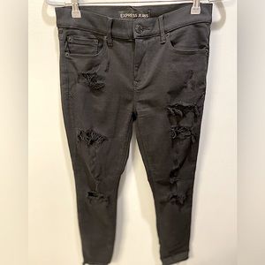 Express Black Distressed Mid Rise Jegging (6)